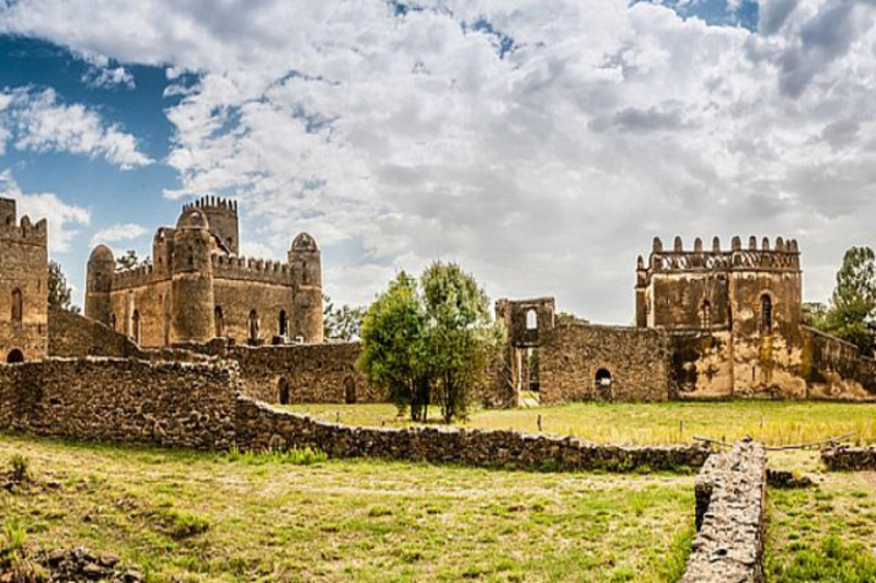 fasilides castles gondar ethiopia 19 days ethiopian complete package.jpg
